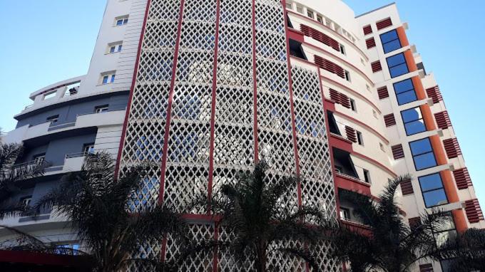 Hotel Ville Des Roses Blida ภายนอก รูปภาพ