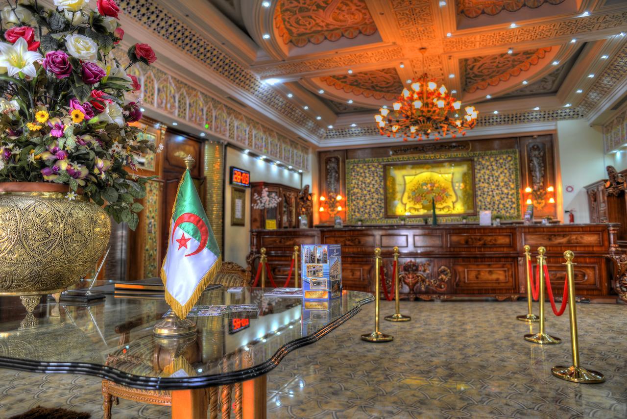 Hotel Ville Des Roses Blida ภายนอก รูปภาพ