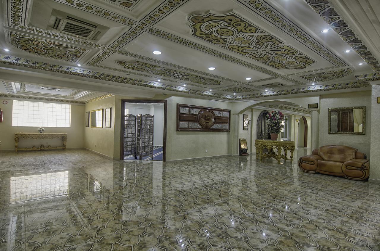 Hotel Ville Des Roses Blida ภายนอก รูปภาพ