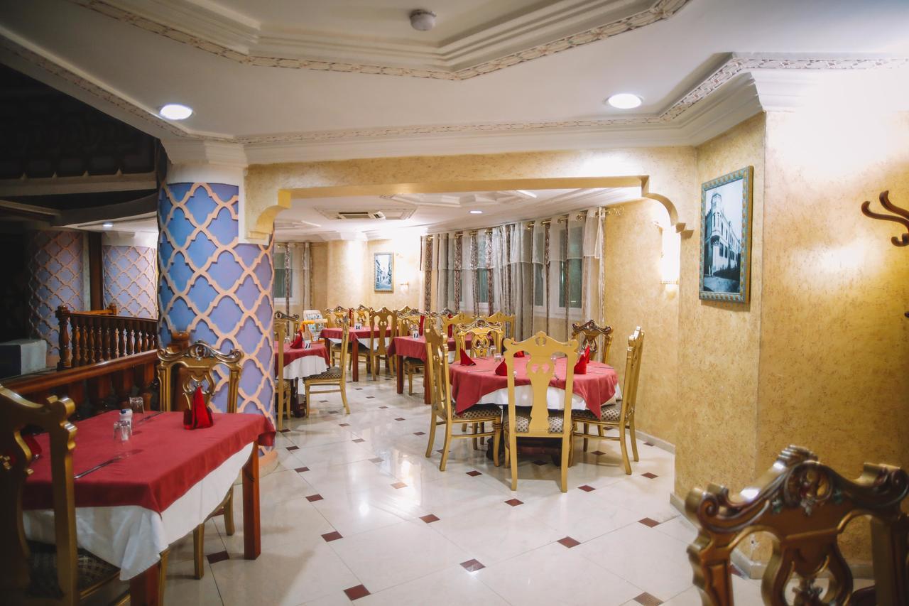 Hotel Ville Des Roses Blida ภายนอก รูปภาพ