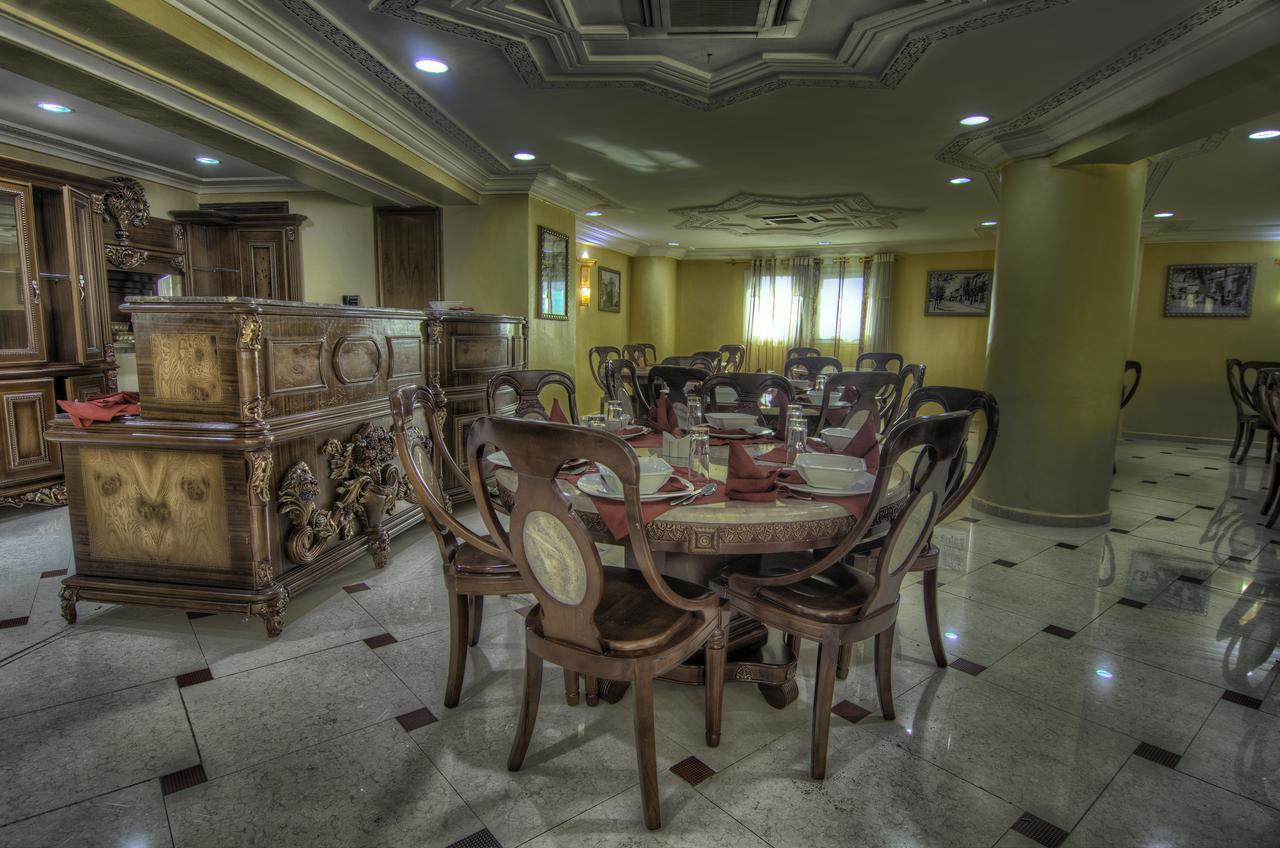 Hotel Ville Des Roses Blida ภายนอก รูปภาพ