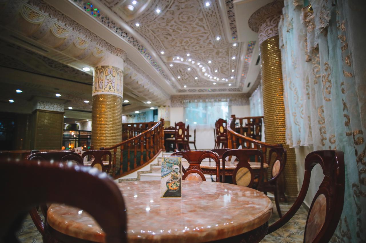 Hotel Ville Des Roses Blida ภายนอก รูปภาพ