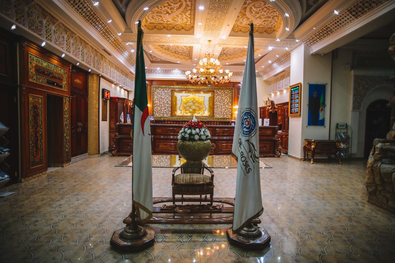 Hotel Ville Des Roses Blida ภายนอก รูปภาพ