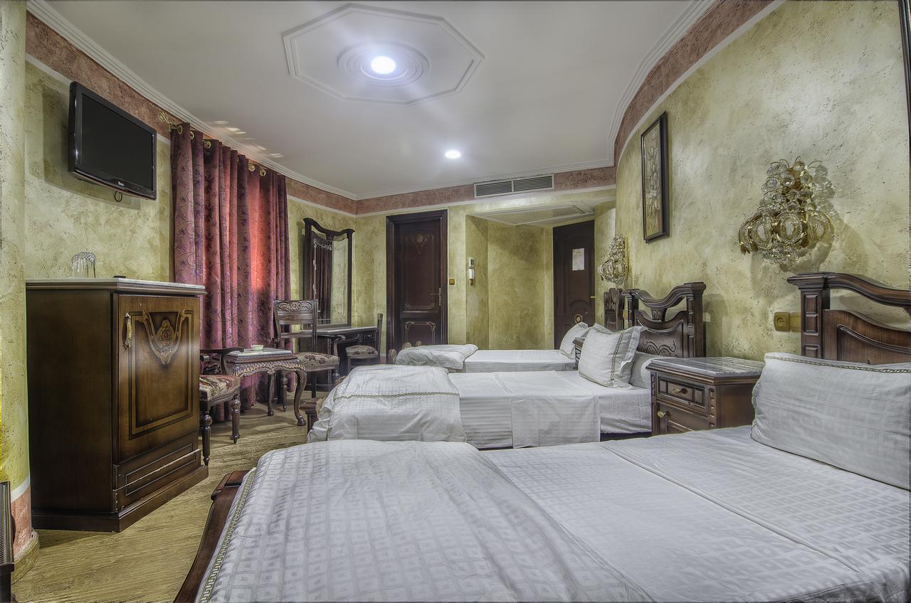 Hotel Ville Des Roses Blida ภายนอก รูปภาพ